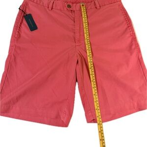 Classic Coral Men's Shorts by Turtleson